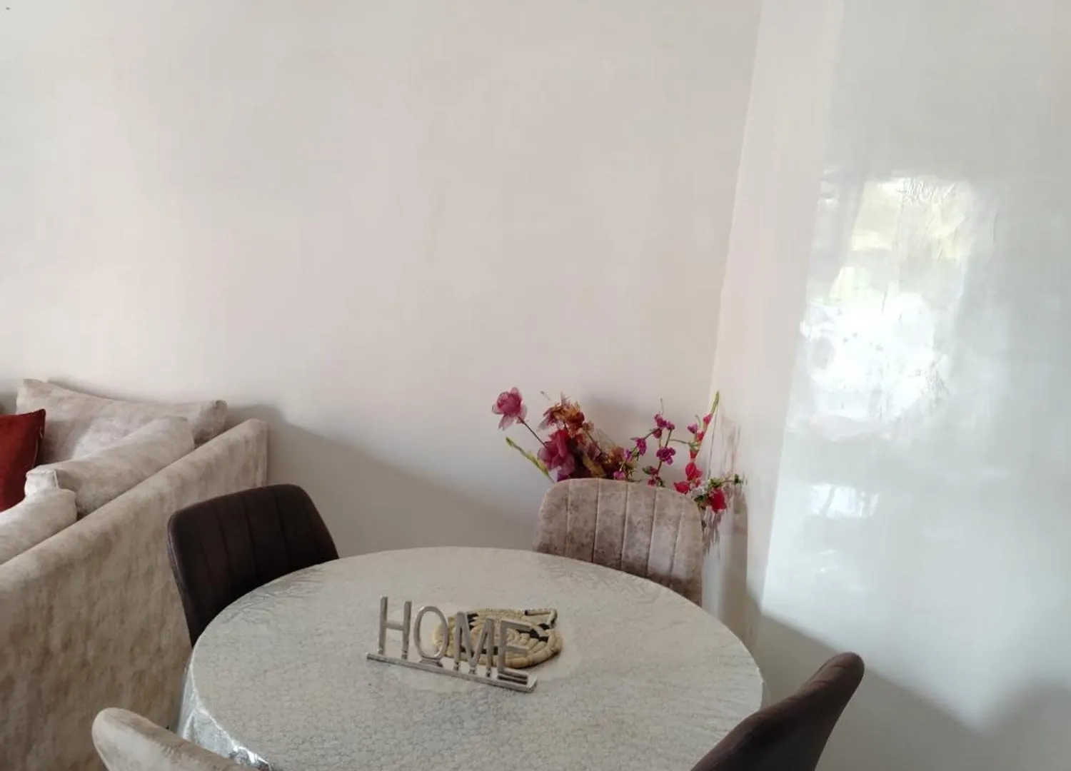 Charmant Appartement A Casablanca Pres Tram & Gare Lägenhet