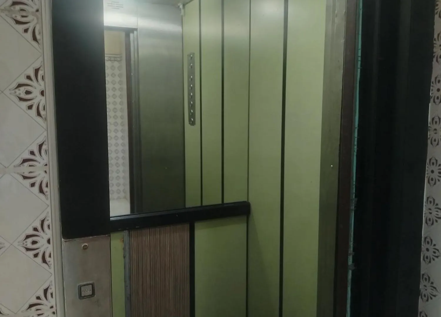 Charmant Appartement A Casablanca Pres Tram & Gare Marocko